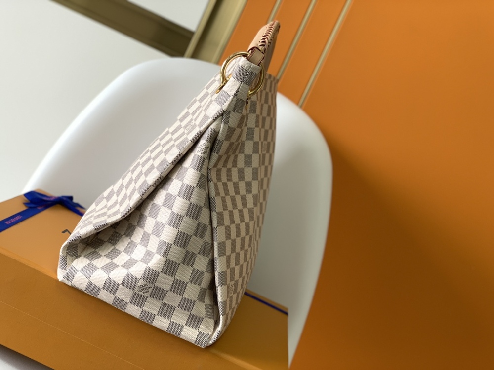White Check Wrap      Old Flower Handbag