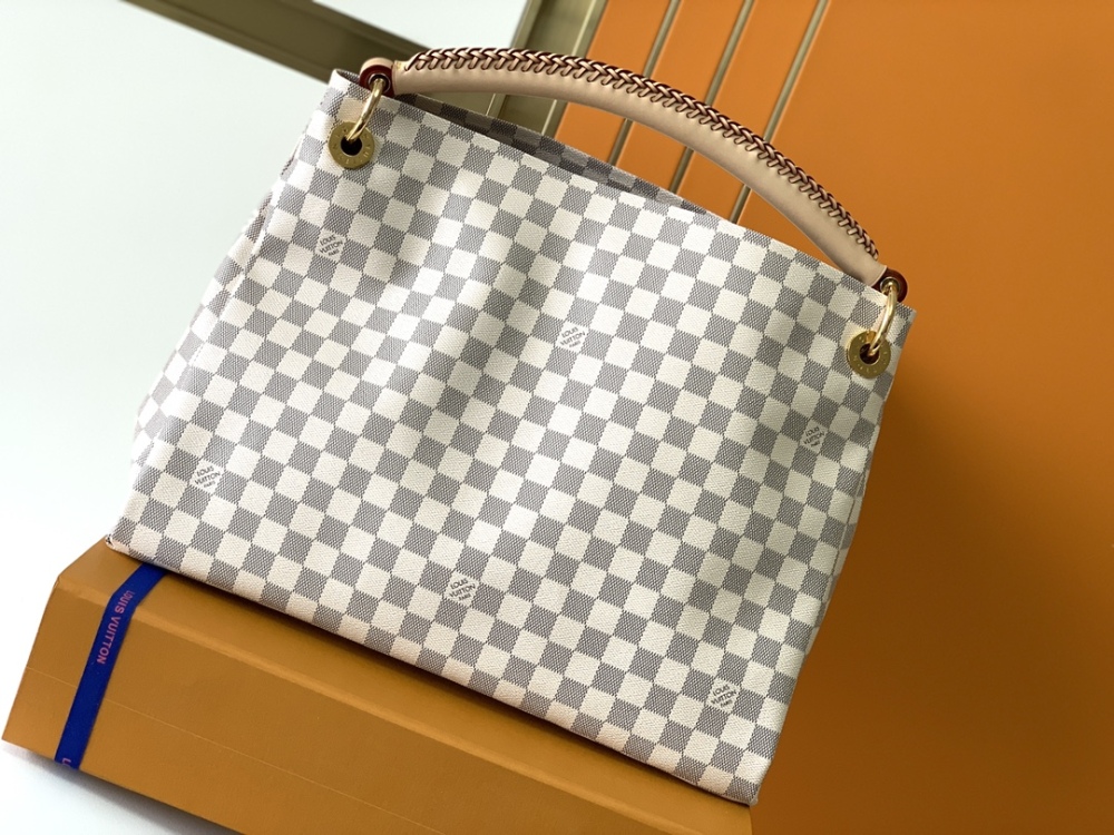 White Check Wrap      Old Flower Handbag