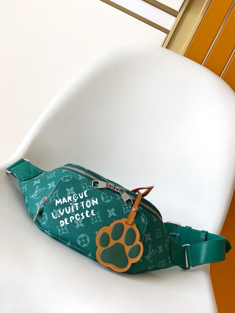 The newest version of this Rush fanny pack is made of Monogram Heritage canvas.