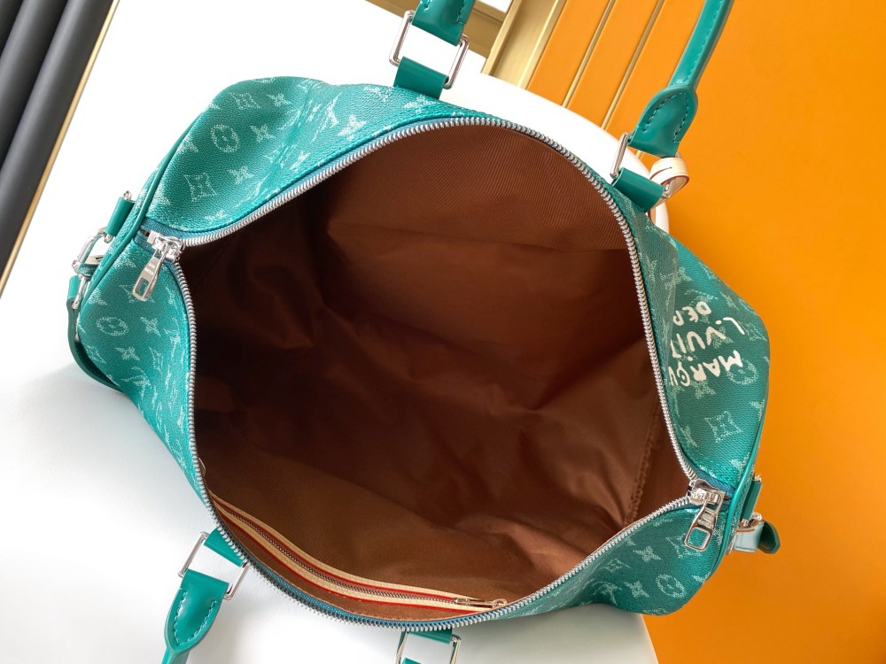 Travel bag