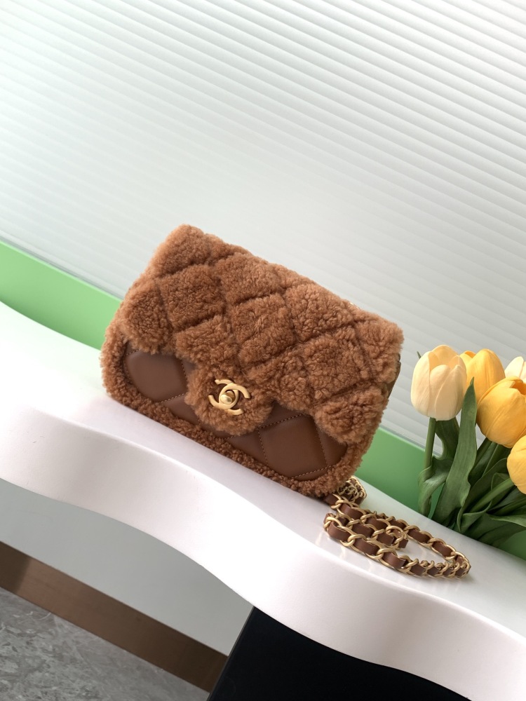 chanel  24k new teddy lamb wool cf series cute value full of points!