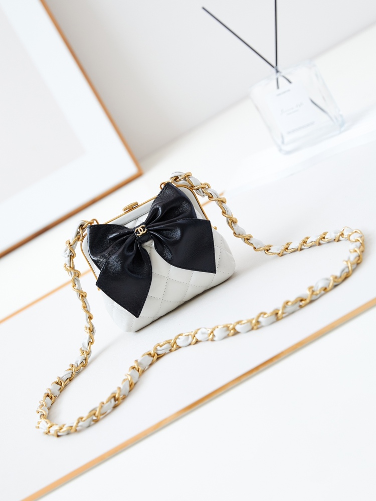 chanel  24A Bow Tie Froggy Bags are so cute,