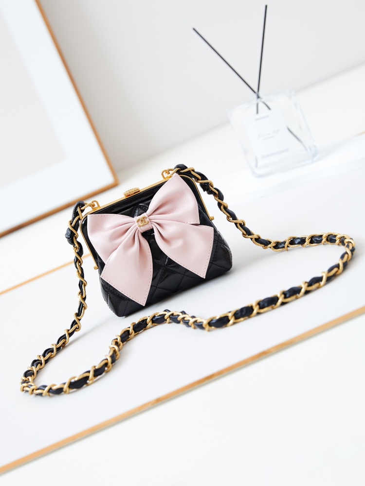 chanel  24A Bow Tie Froggy Bags are so cute,