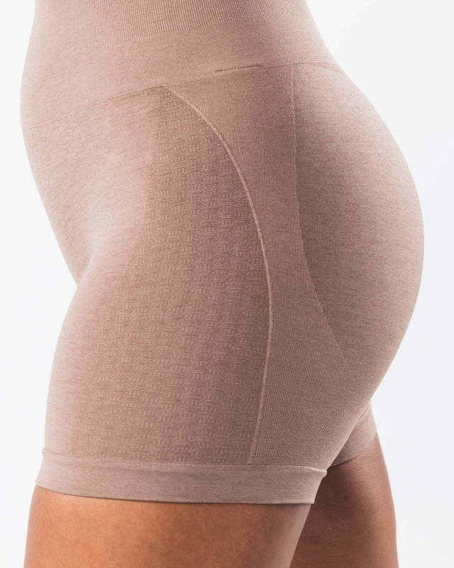Amazon super soft feel tight body shaping hip lifting cationic seamless jacquard three-quarter pants fitness shorts yoga pants