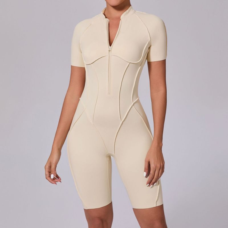 QS-K0113-Woman Short-Sleeved Zipper Jumpsuit