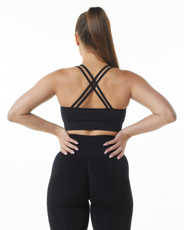 Specially supply cross-border double cross back beautiful back sports bra seamless three-quarter pants set yoga bra shorts set