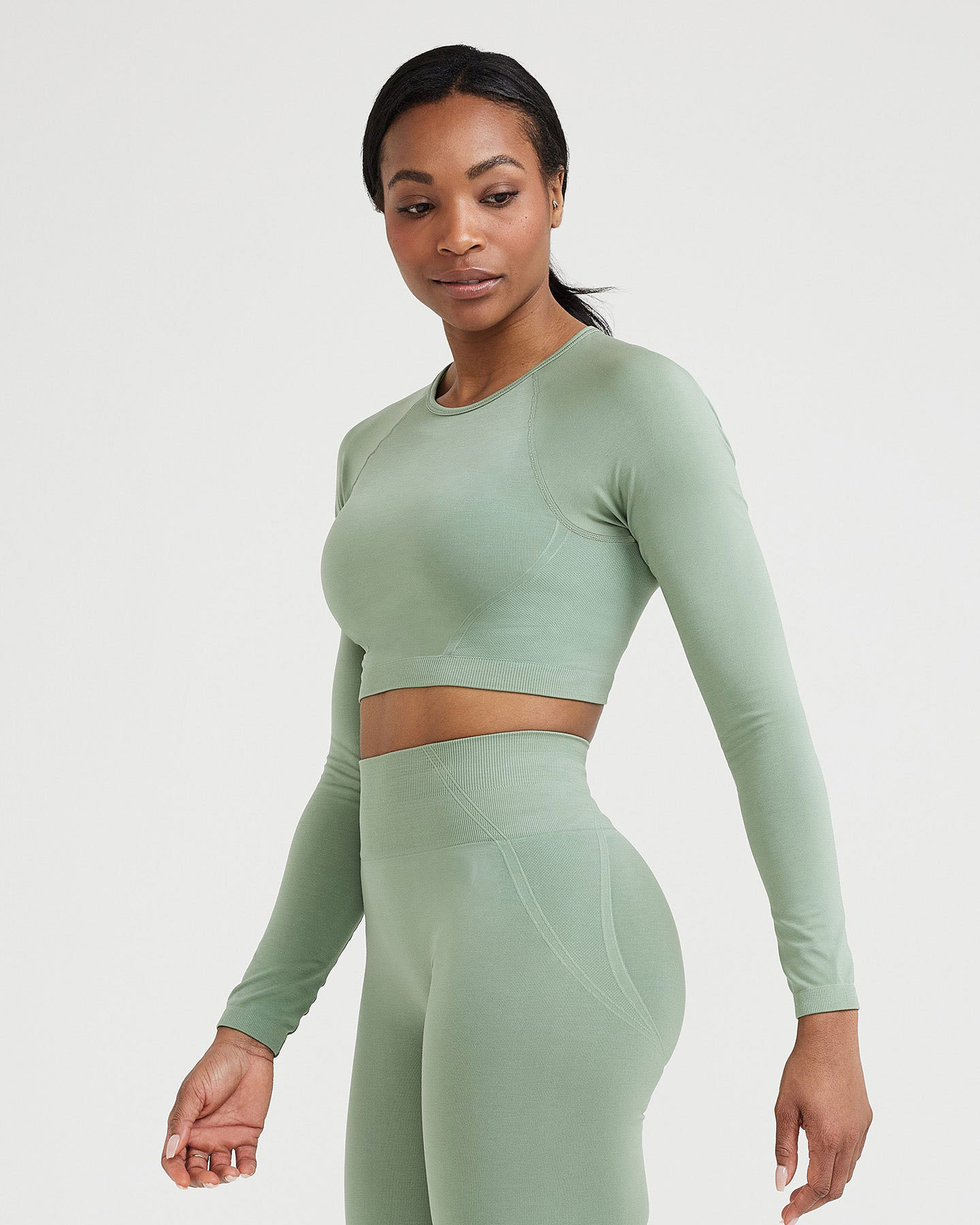 Effortless-Seamless-Long-Sleev