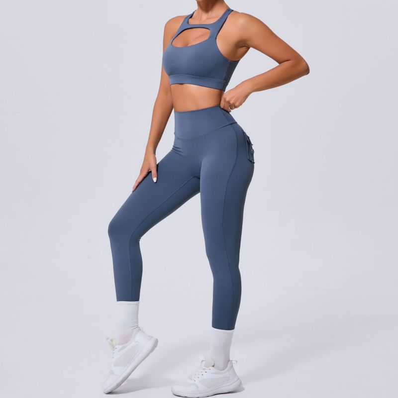 Qiusha new winter pocket nude tight yoga suit high waist quick dry running sports fitness clothes two-piece suit