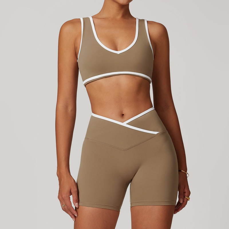 Ze innovative contrast color wide strap sports bra shockproof women's one-piece yoga bra outdoor fitness wear 8843