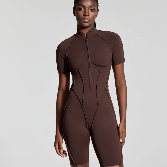 Summer sports fitness jumpsuit for women breathable tight and comfortable back hollow with chest pad yoga suit sports suit