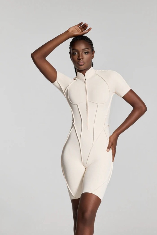Summer sports fitness jumpsuit for women breathable tight and comfortable back hollow with chest pad yoga suit sports suit