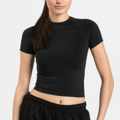 Short-sleeved black
