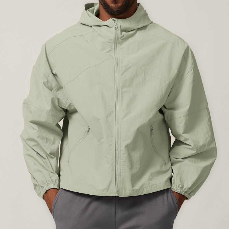 American-style zip-up windproof hooded outdoor water-repellent jacket for hiking, camping, citywalking, and windproofing.