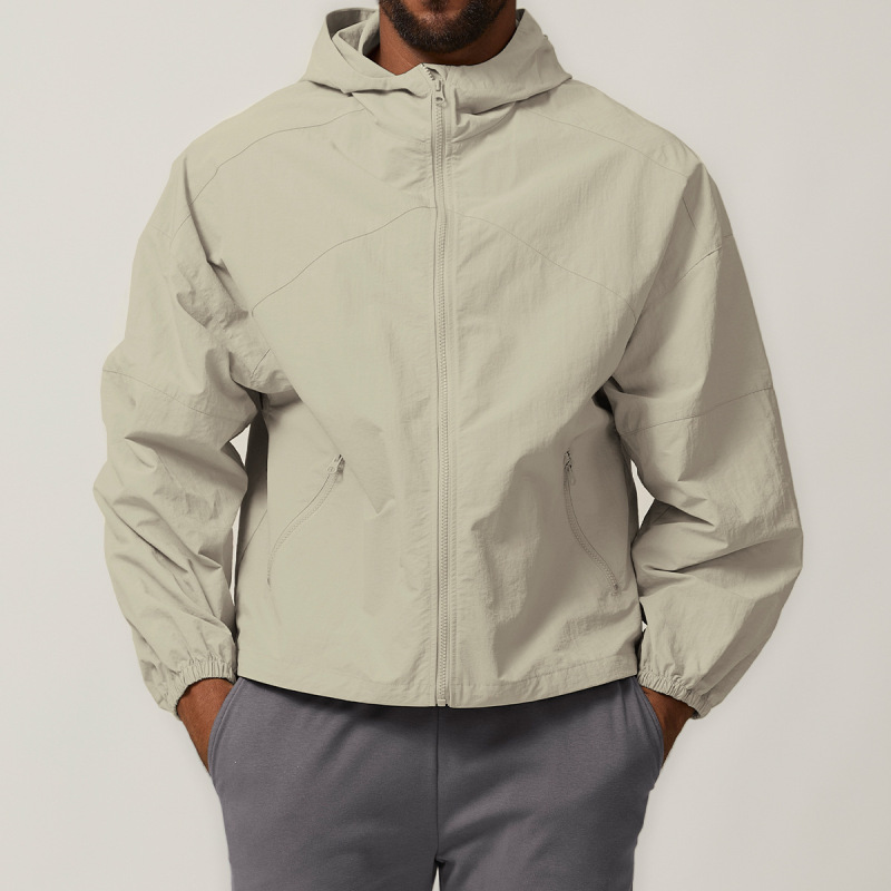 American-style zip-up windproof hooded outdoor water-repellent jacket for hiking, camping, citywalking, and windproofing.