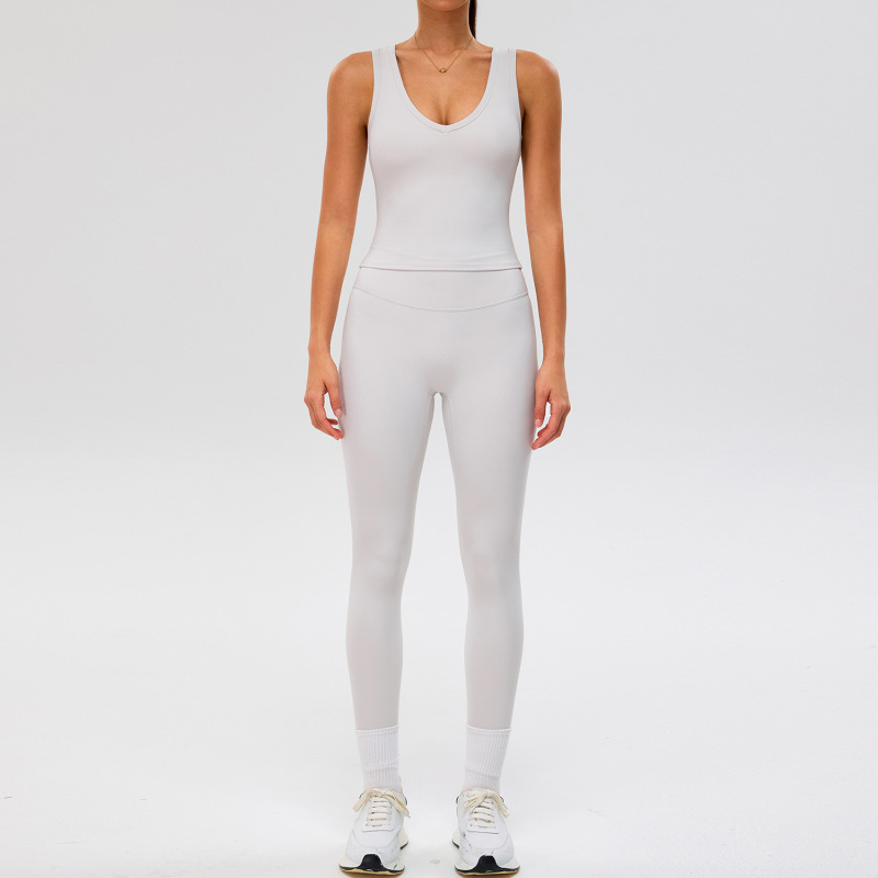 2026 New Brushed Yoga Set for Women, Outdoor Cycling &amp; Running Three-Piece Set, Quick-Drying, Bare-Feel Fitness Sports Set