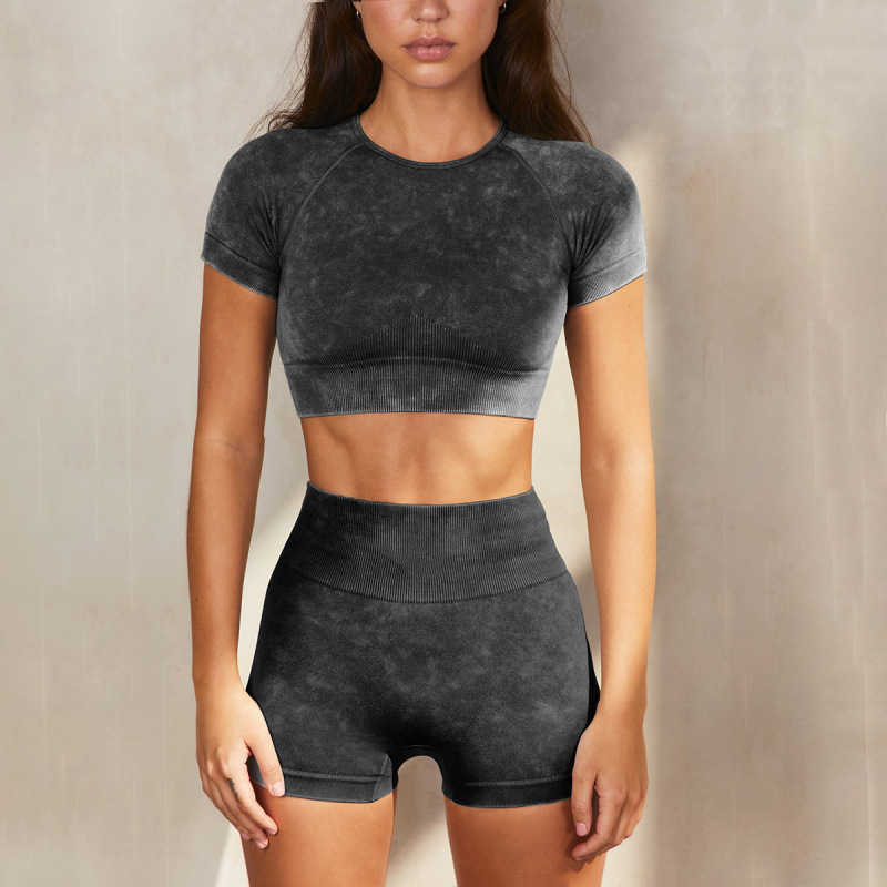 European and American style women's yoga outfit set, summer shorts and short-sleeved set, sand-washed faux denim fitness set, yoga wear.