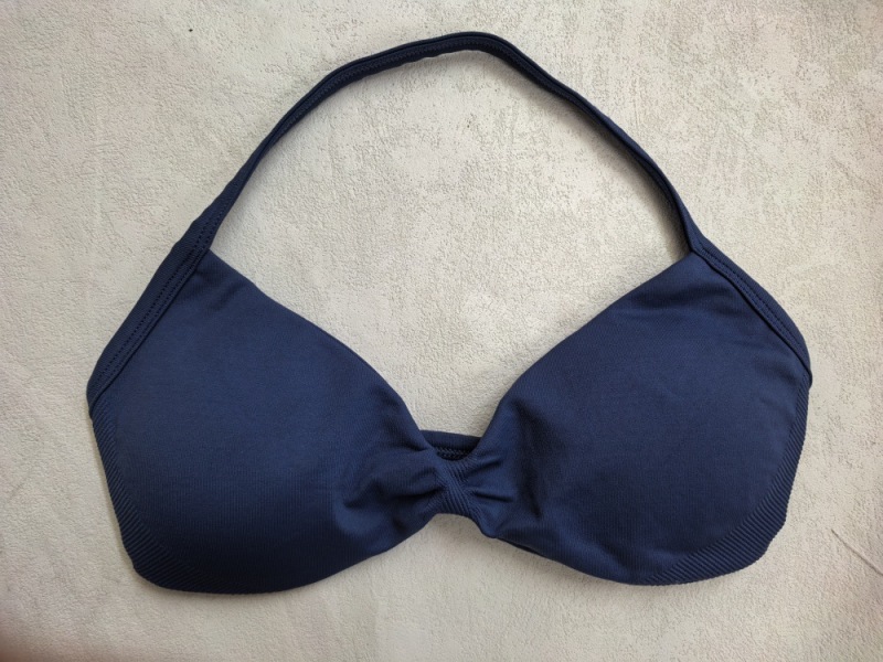 Amazon high-elastic ultra-fine matte nylon halter neck bra with beautiful back, seamless fitness bra, sports bra