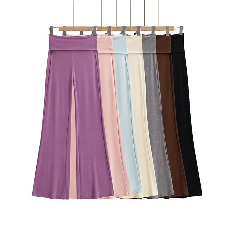Yoga Sports Suit, Slim Fit with Chest Pad, Elastic Camisole + Cuffed Waist, Slimming Look and Drapedy Micro-Flared Pants