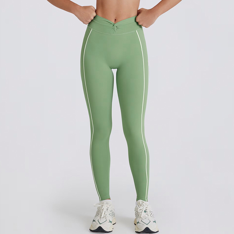 Women's cross-border peach-butt color-blocked tummy control tight yoga pants, suitable for running, sports, quick-drying fitness, five-point shorts