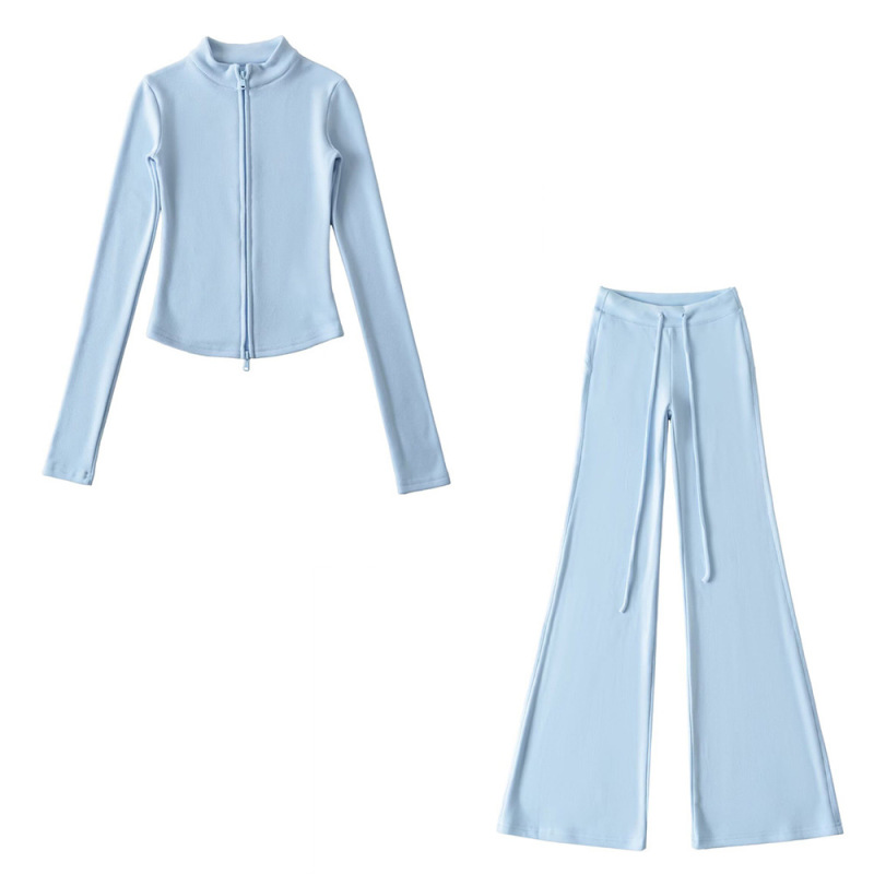Tall, slim-fit sports two-piece set, flattering stand-up collar zip-up denim cardigan top with flared trousers, women's style.