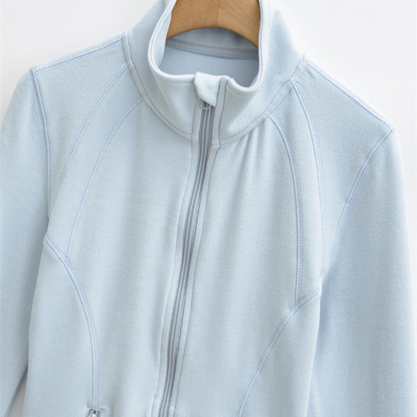 Relaxed-fit sportswear set, stand-up collar, slim-fit long-sleeved zip-up sweatshirt, drawstring flared sweatpants, women's trousers.