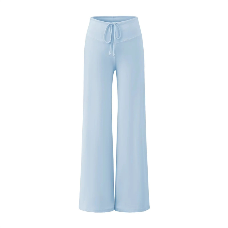 Inner Set with Chest Pad and Strap + Drapey Straight-Leg Casual Pants + Outer Set with Slightly Sheer Blouse for a Relaxed Feel Three-Piece Set