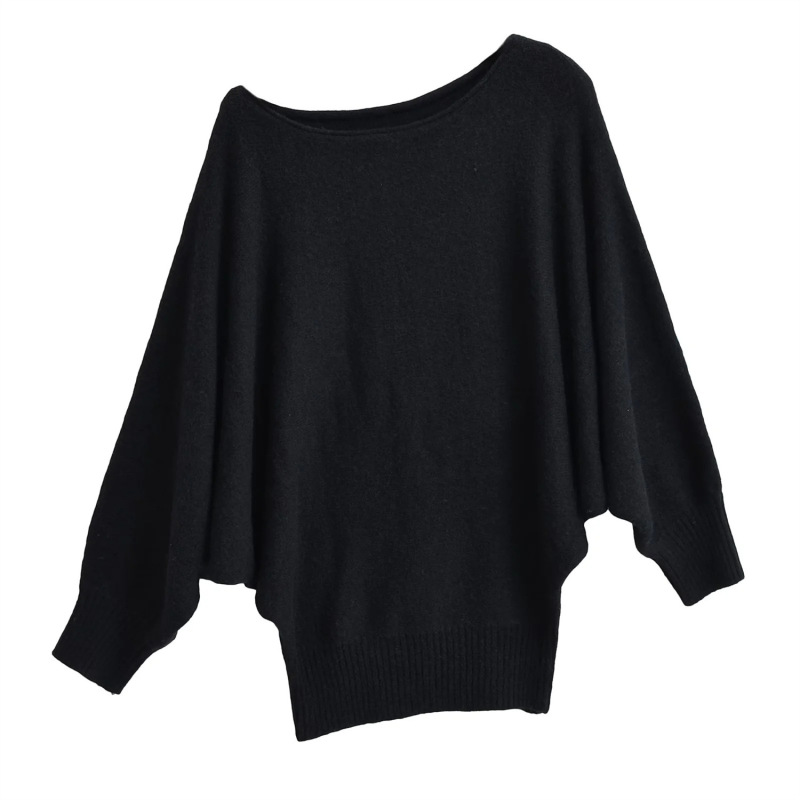 Lazy and Relaxed Slanted Shoulder Loose Knitwear Long-Sleeved Top + Rolled Edge Casual Sexy Shorts Knitwear Two-Piece Set