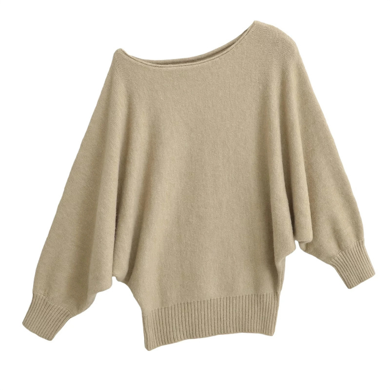 Lazy and Relaxed Slanted Shoulder Loose Knitwear Long-Sleeved Top + Rolled Edge Casual Sexy Shorts Knitwear Two-Piece Set