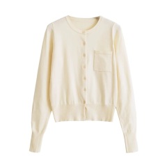 White knitted cardigan