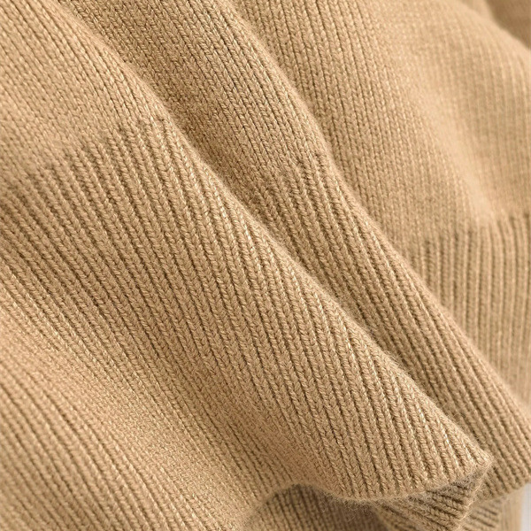 Girlish Polo-Neck Long-Sleeved Pullover Knit Top with High-Waisted Color-Blocked Pleated Skirt - Sexy Two-Piece Set for Women