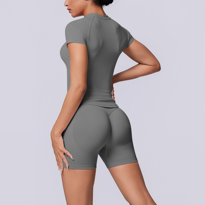 Cross-border European and American seamless solid color breathable tight high elastic short-sleeved shorts set for women's sports running fitness yoga wear