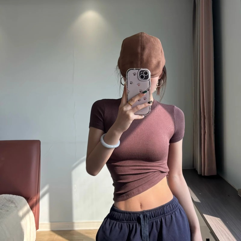 Trendy Women's Round Neck T-Shirt with Regular Shoulders, 2026 Summer New Basic Slim-Fit Short-Sleeve Top