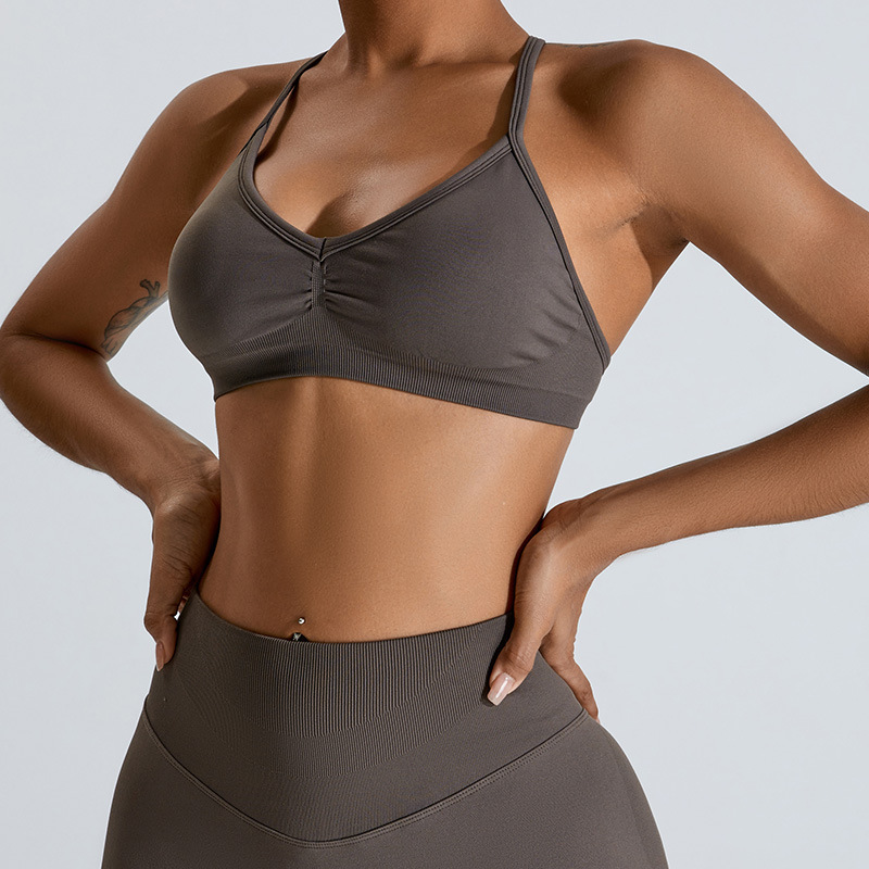 Women's Cross-Border Seamless Yoga Set, Peach-Shaped Hip-Lifting Sports Set, Tight-Fitting Quick-Drying Outdoor Running Fitness Wear