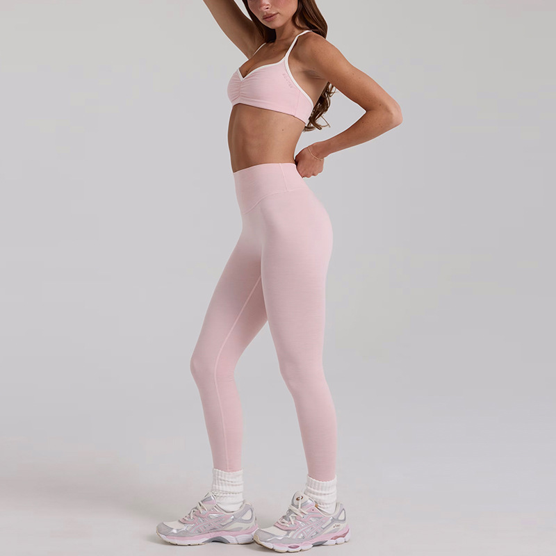 New yoga outfit high-waisted hip-lifting and tummy-controlling shorts, three-quarter length, suspender top, beautiful back, running sports bra and underwear set