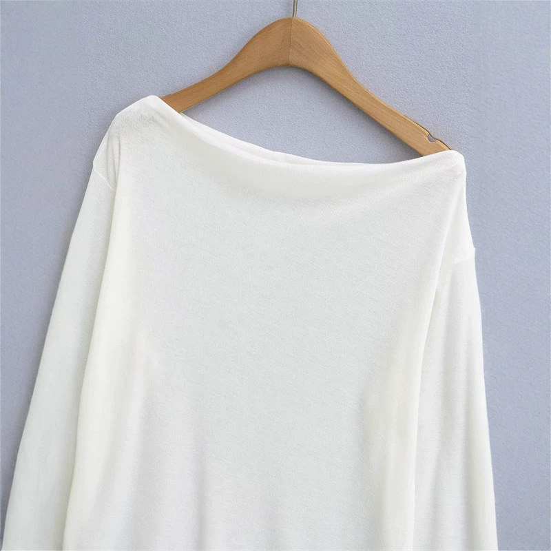 Solid Color One-Shoulder Sun-Protective Long-Sleeve T-Shirt for Women, Casual and Relaxed Style, Versatile, Thin, Loose-Fitting, Off-Shoulder Top