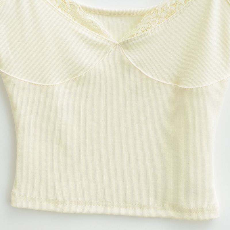 Girly V-Neck Lace Camisole for Women, Summer Short Slim-Fit Vintage Style, Flattering Sleeveless Tank Top for Layering or Outerwear