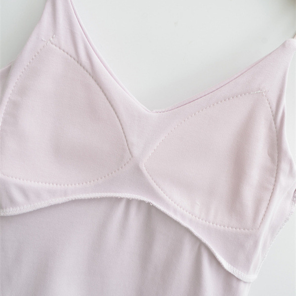 Niche short-sleeved sexy tank top with bra padding, perfect for summer wear, slimming, sexy base layer, V-neck, beautiful backless top.