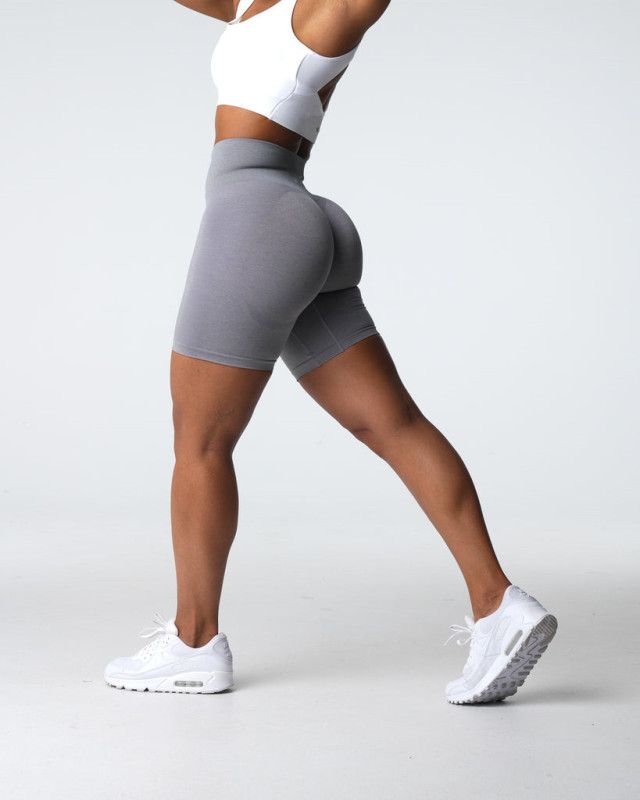 Amazon Cationic Butt Muscle Line Jacquard Hanging Pin Hip Lifting Tight Seamless Fitness Three-point Pants Fitness Shorts Yoga