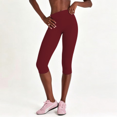 YY423 Cherry Red Cropped Leggings