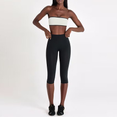 Yy422 glacier white top + cropped tights