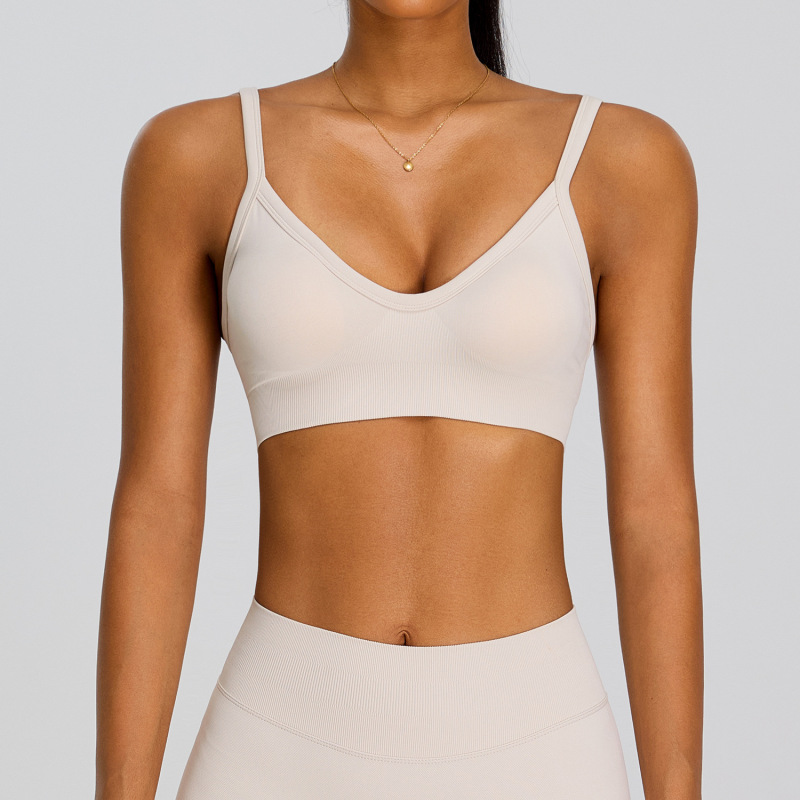 New double-strap seamless yoga bra for women, beautiful back, quick-drying top, suitable for running, fitness, yoga, and sports.