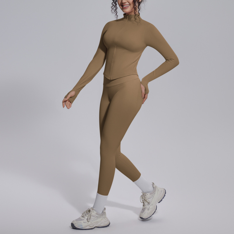 New cross-border seamless solid color breathable hip-lifting tight-fitting yoga suit set for sports running fitness yoga wear set