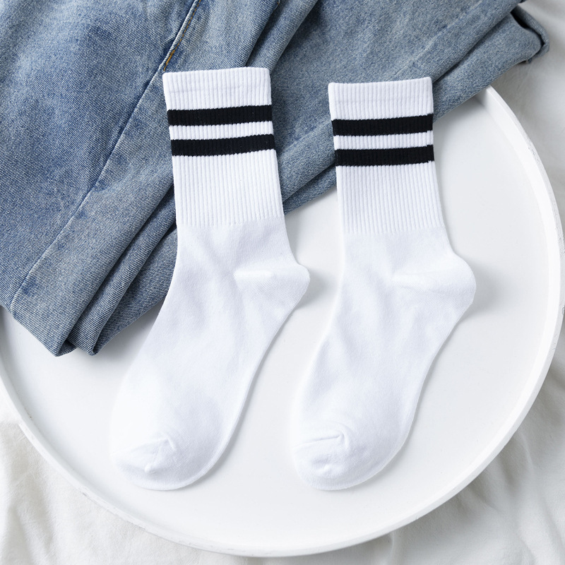 Women's Mid-Calf Socks, Men's Anti-Odor Pure Cotton Socks, Long Socks, Trendy Black and White Spring and Autumn Cotton Socks for Students and Couples