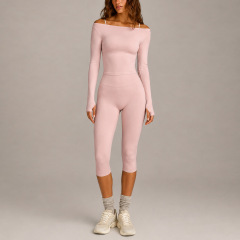 Long sleeves + cropped pants gray pink