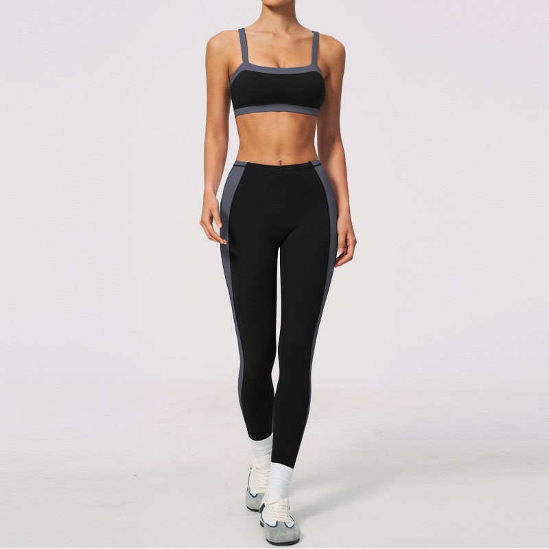 Cross-border nude-feel sportswear set, color-blocked design, beautiful back, tight fit, breathable, suitable for running, fitness, and yoga. Women's outfit, size 2567.