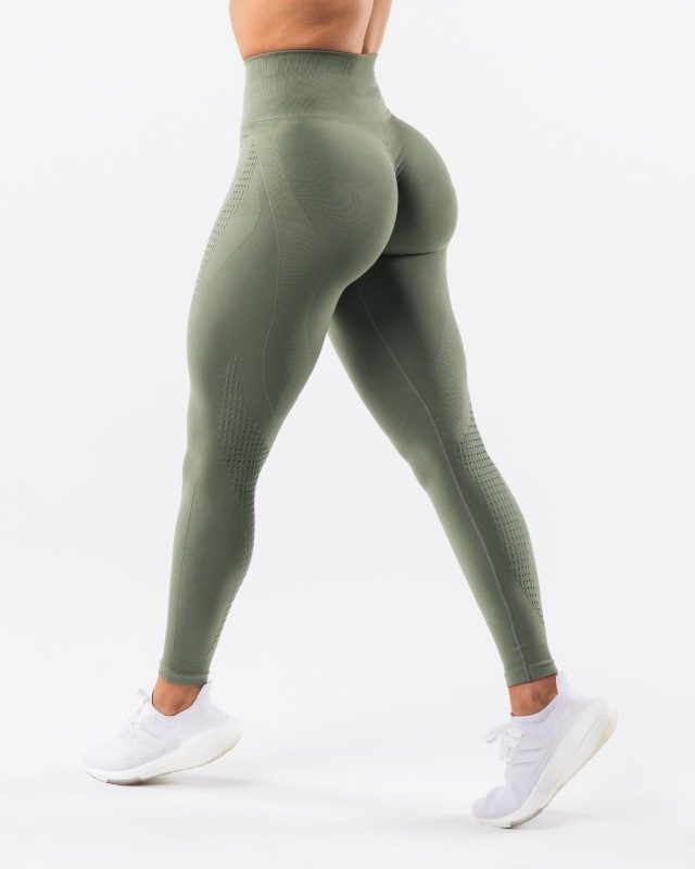 Amazon Super Soft Feel Tight Body Lifting Cationic Seamless Jacquard Nine-point Pants Yoga Pants Fitness Pants