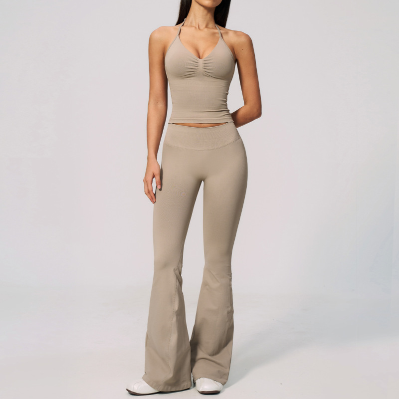 Seamless high-elastic yoga suit, round neck, short-sleeved, tight-fitting, high-waisted, tummy-control and hip-lifting shorts, outdoor sportswear set 4535