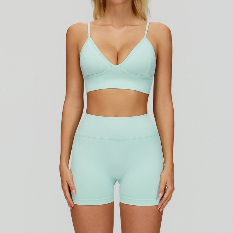 Cross-Border Seamless Tight Yoga Suit Waist Slimming Look Quick-Drying Fitness Suit Outdoor Running Sports Three-Piece Suit 7790