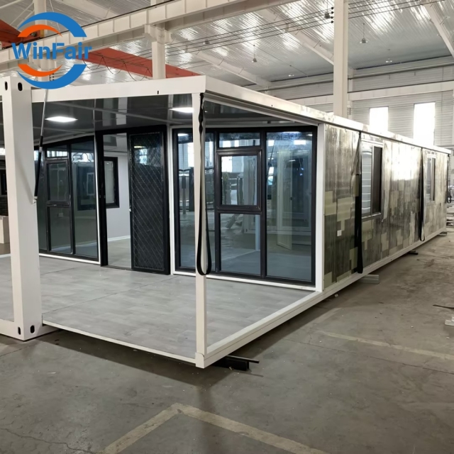 WinFair Luxury 40Ft Folding Tiny Mobile Portable Expansible Foldable Prefab House Container House With Restroom From China