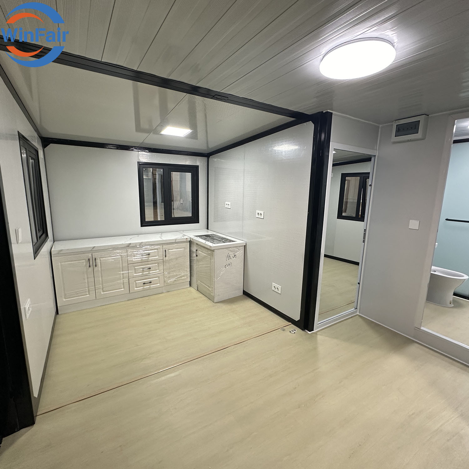 WinFair 20Ft Folding Portable Two Bedroom Mobile Expansive Expandable House 2 Bedroom Prefabricated Homes Modern Low Cost Luxury
